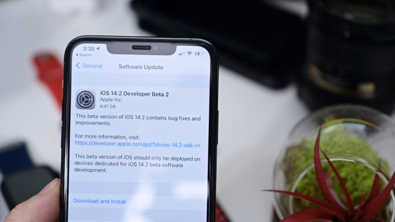 بتای iOS 14.2 احتمال حذف هدفون از جعبه آیفون ۱۲ را قوت بخشید